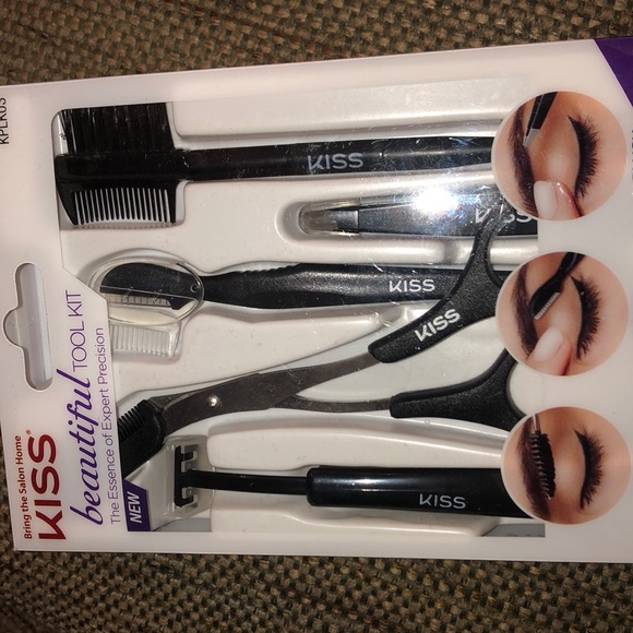 NEW Kiss eyebrow kit - Picture 3 of 3